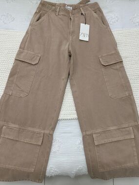 Zara Wide-Leg Cargo Pants - Tan